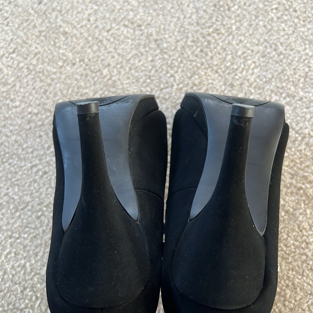 Y•Not? Heels - Picture 6 of 7